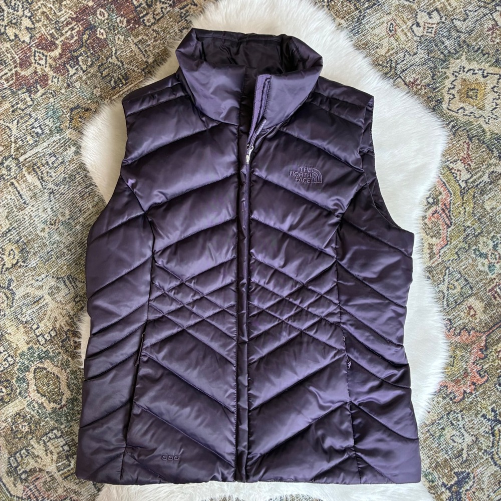 The North Face Aconcagua 550 Down Puffer Vest Womens M Purple Plum NF0A2TDS